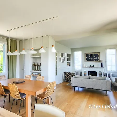 Tres Belle Maison A 2 Pas De La Mer, 6 Personnes *