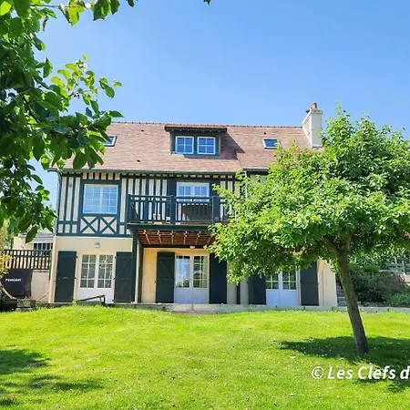 Tres Belle Maison A 2 Pas De La Mer, 6 Personnes *